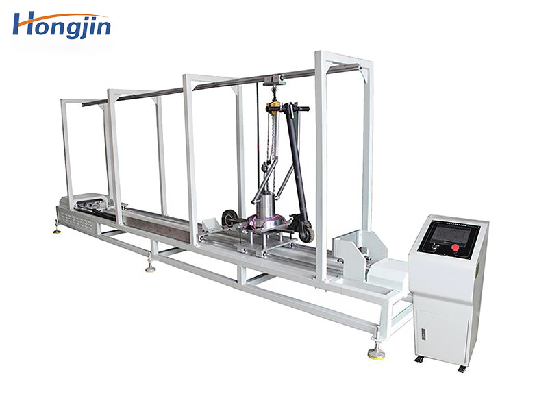 Horizontal impact testing machine